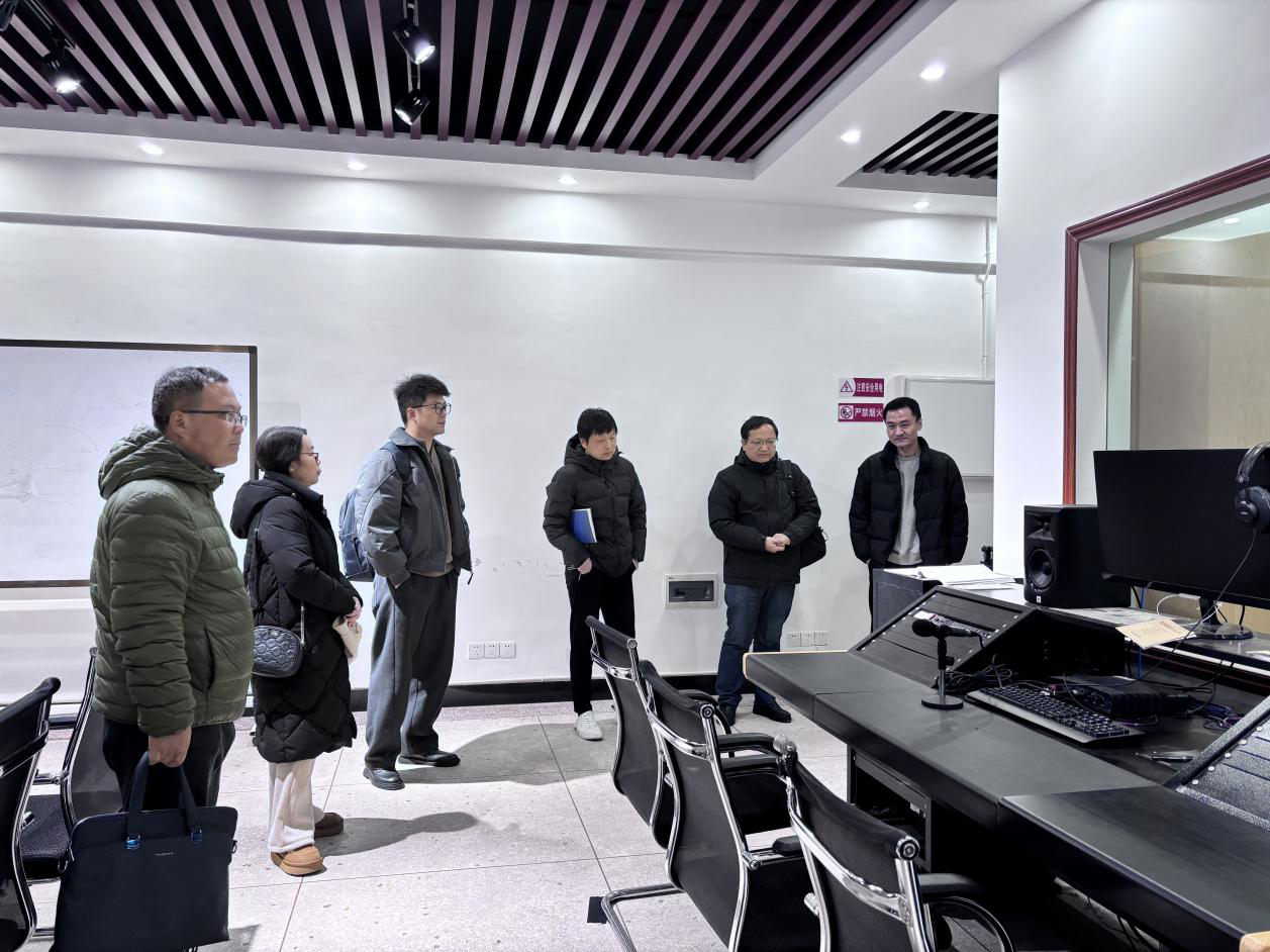 c279b65fd5204acaa59e9c5efaa95a8d.png c279b65fd5204acaa59e9c5efaa95a8d.png